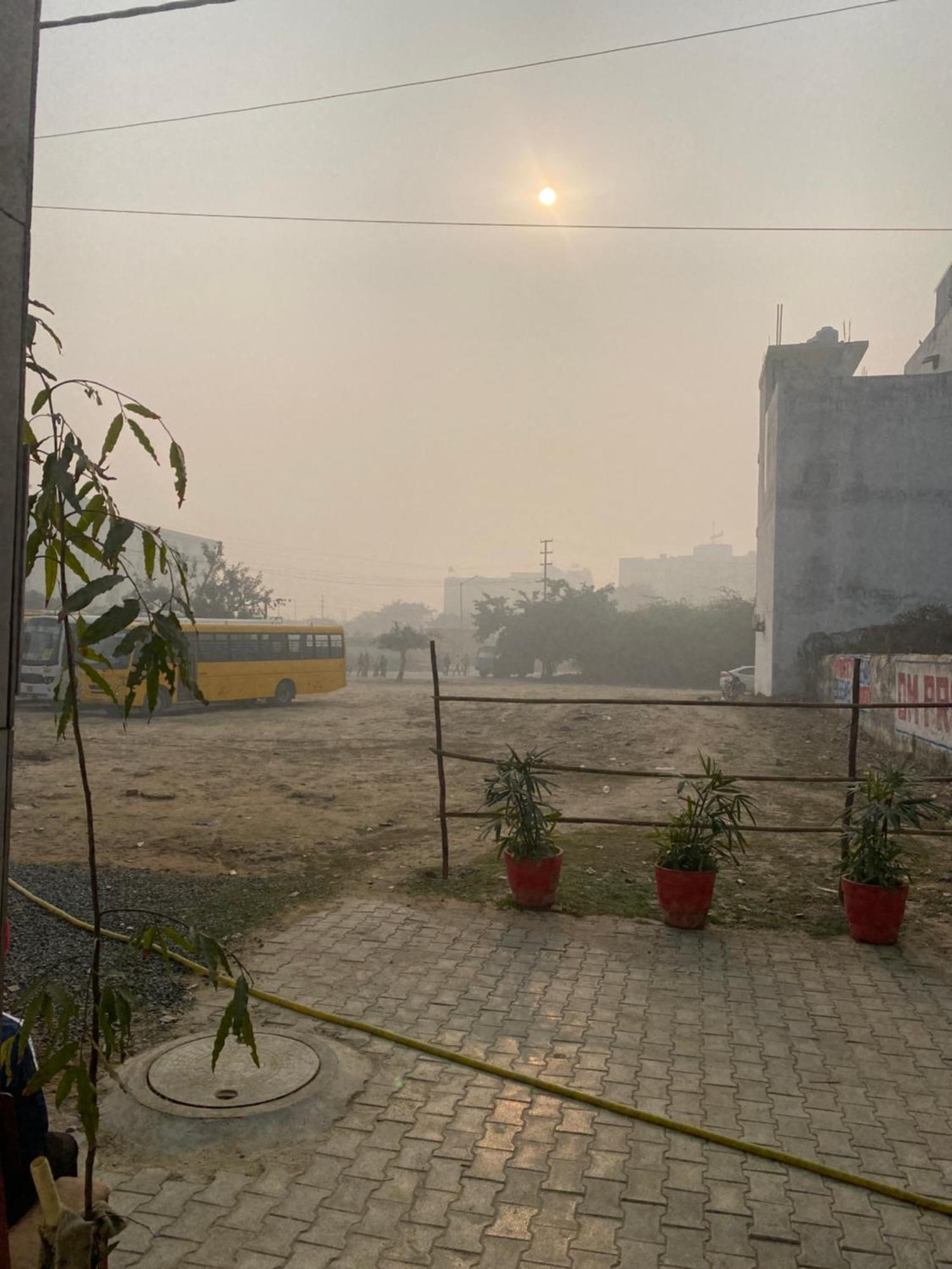 Royal Park Inn Grander Noida Exterior foto