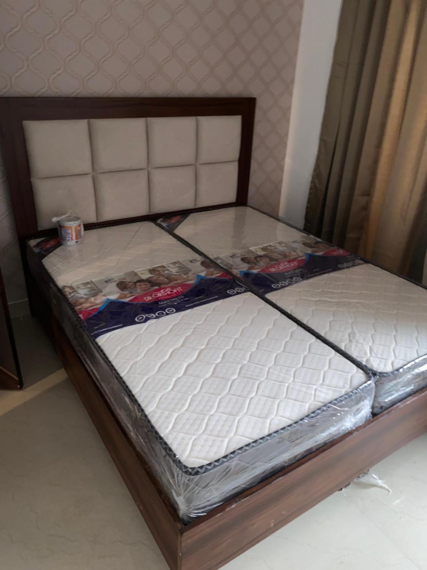 Royal Park Inn Grander Noida Exterior foto