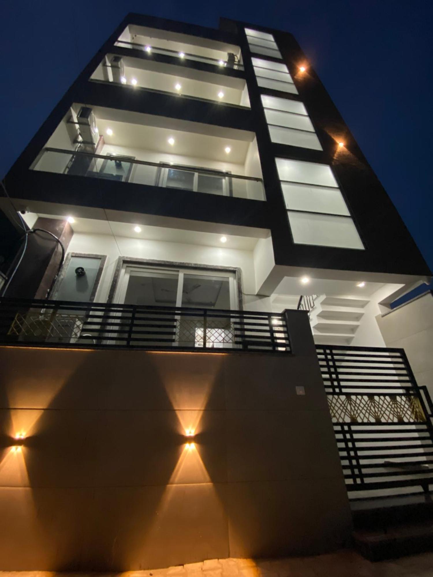 Royal Park Inn Grander Noida Exterior foto